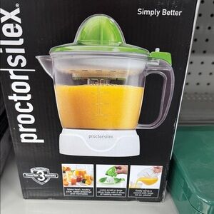 Proctor Silex Citrus Juicer - Green and White